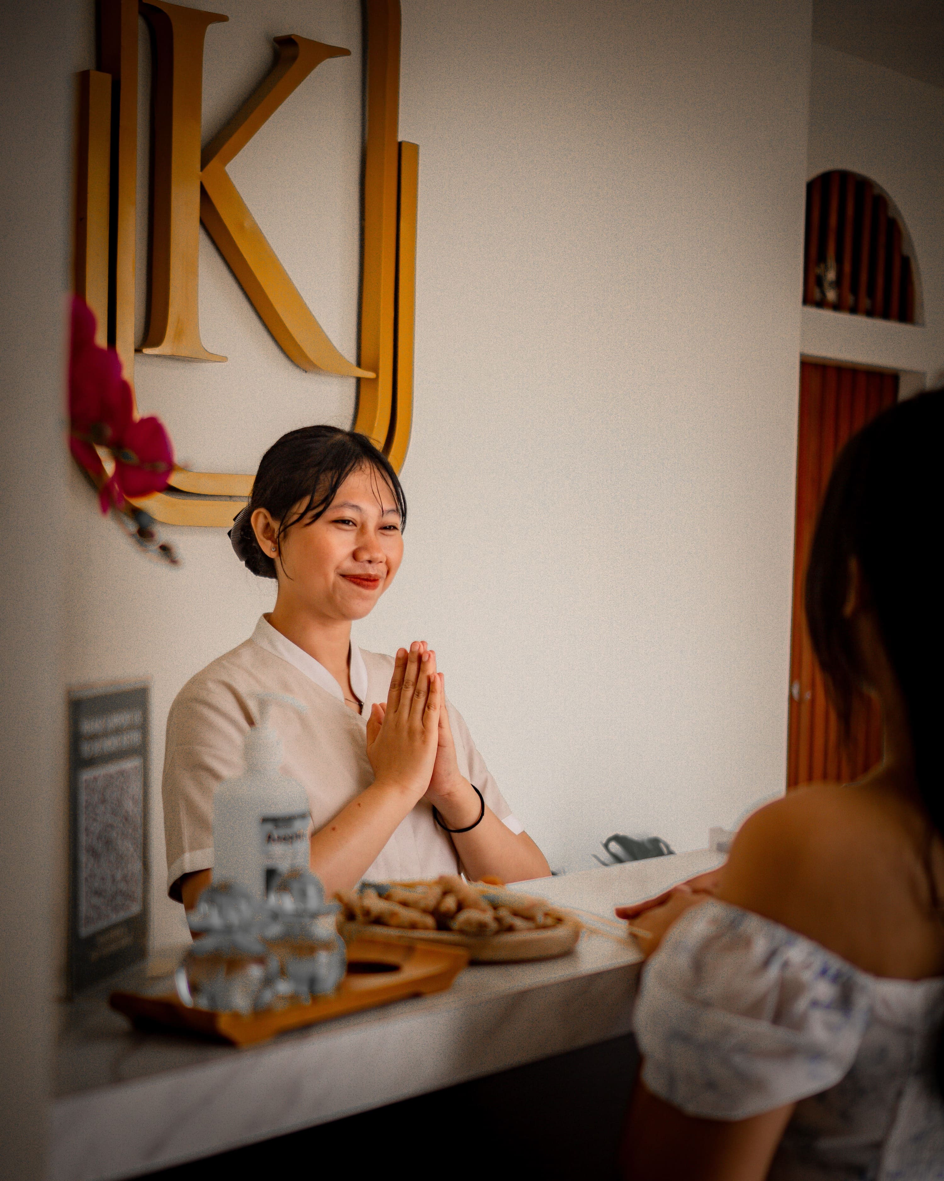 Authentic spa ingredients and KOU branding